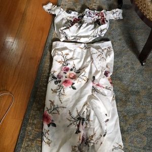 Boohoo two piece skirt set